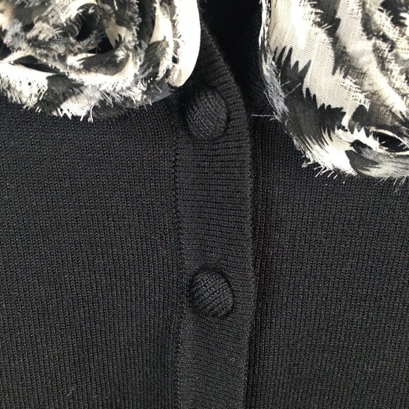 Vintage IB Diffusion Sweater Woemsn Small Black Cardigan Gray Rosettes Artsy - Picture 12 of 16